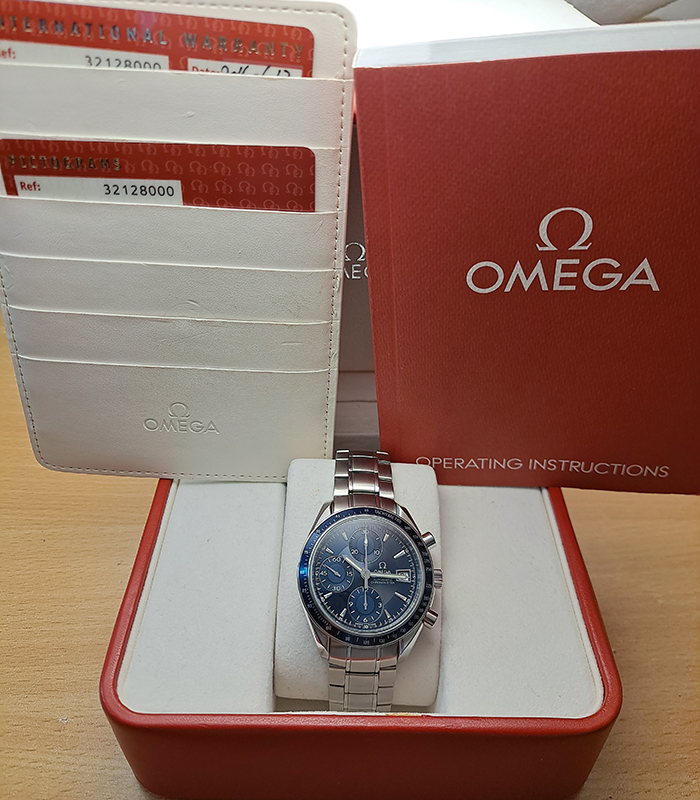 BLUE Omega Speedmaster Automatic Date Wristwatch Ref. 3212.80